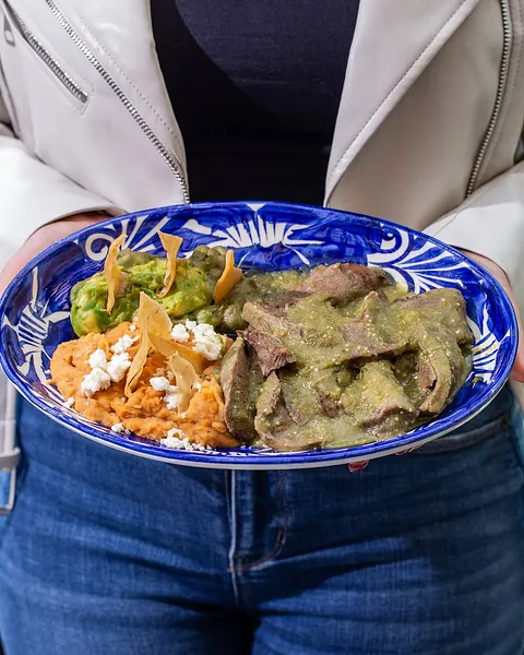 Lengua en salsa verde
