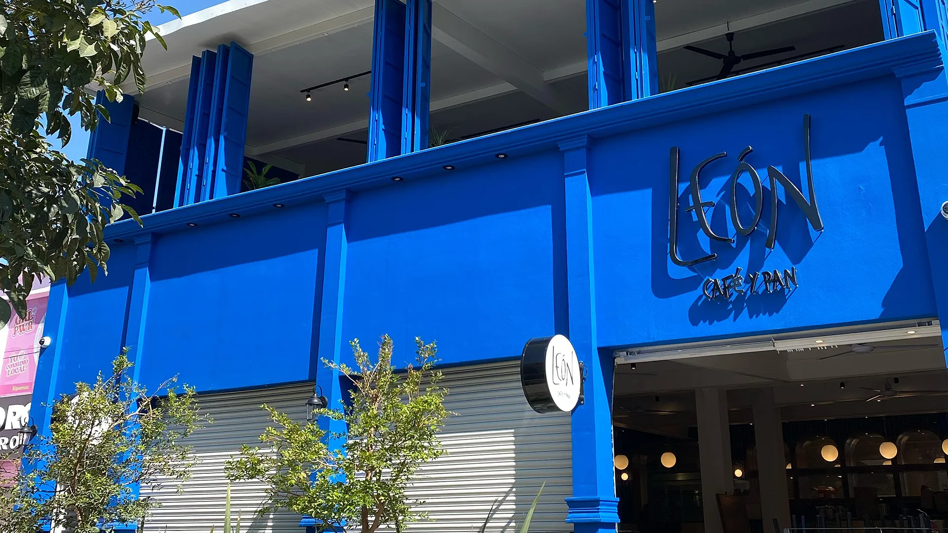 León Café y Pan Sucursal Chapalita hero image