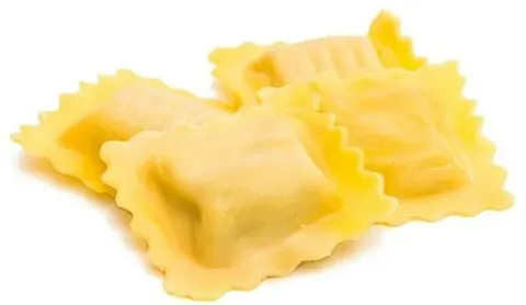 RAVIOLI DE ESPINACA Y MOZZARELLA