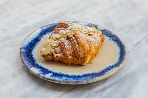 Croissant almendrado