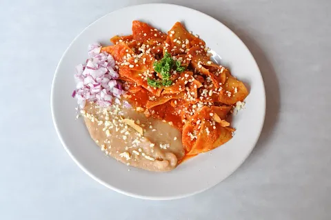 Chilaquiles rojos o verdes