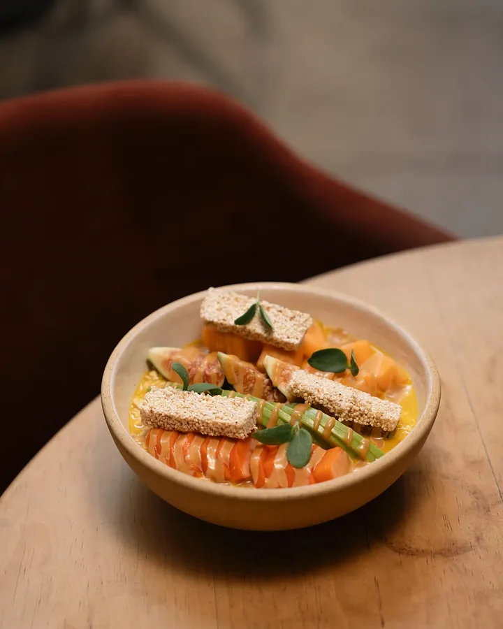 Bol de avena golden milk 'almendra'