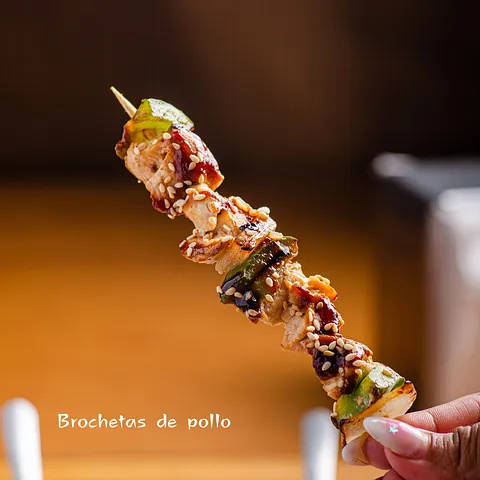 Brochetas de pollo