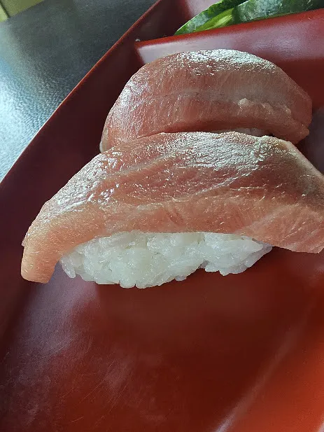 Nigiri Chu-Toro