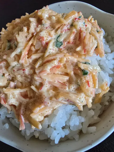 Gohan con Ensalada Kanikama