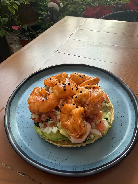 Tostada de camarón 