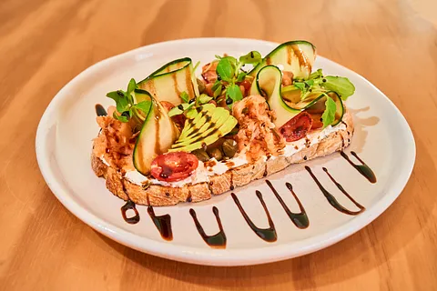 Toast de salmón ahumado