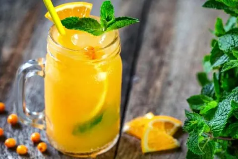 Naranjada natural y mineral