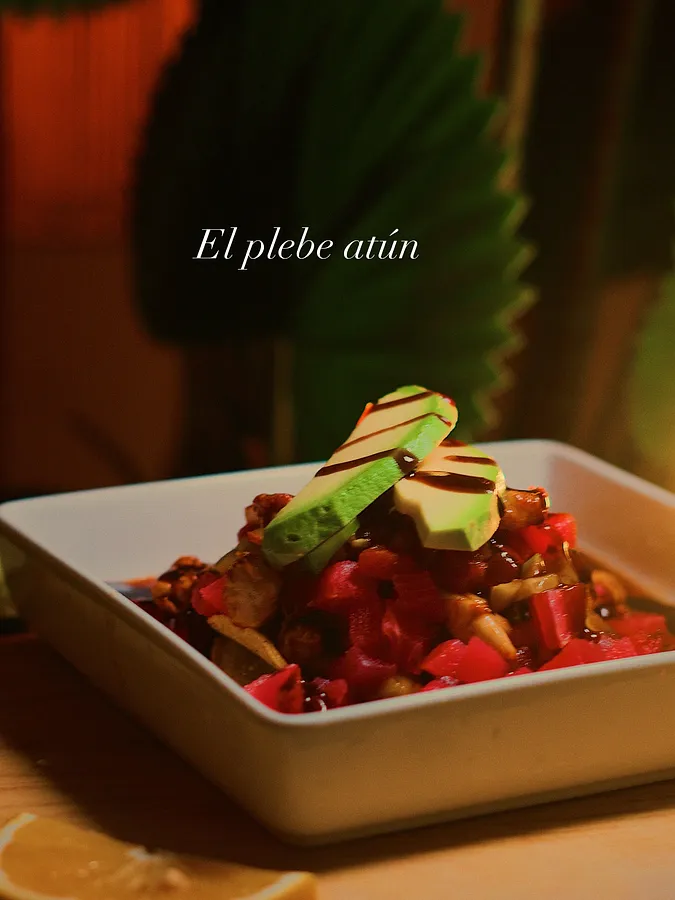 Aguachile Los Plebes Atun