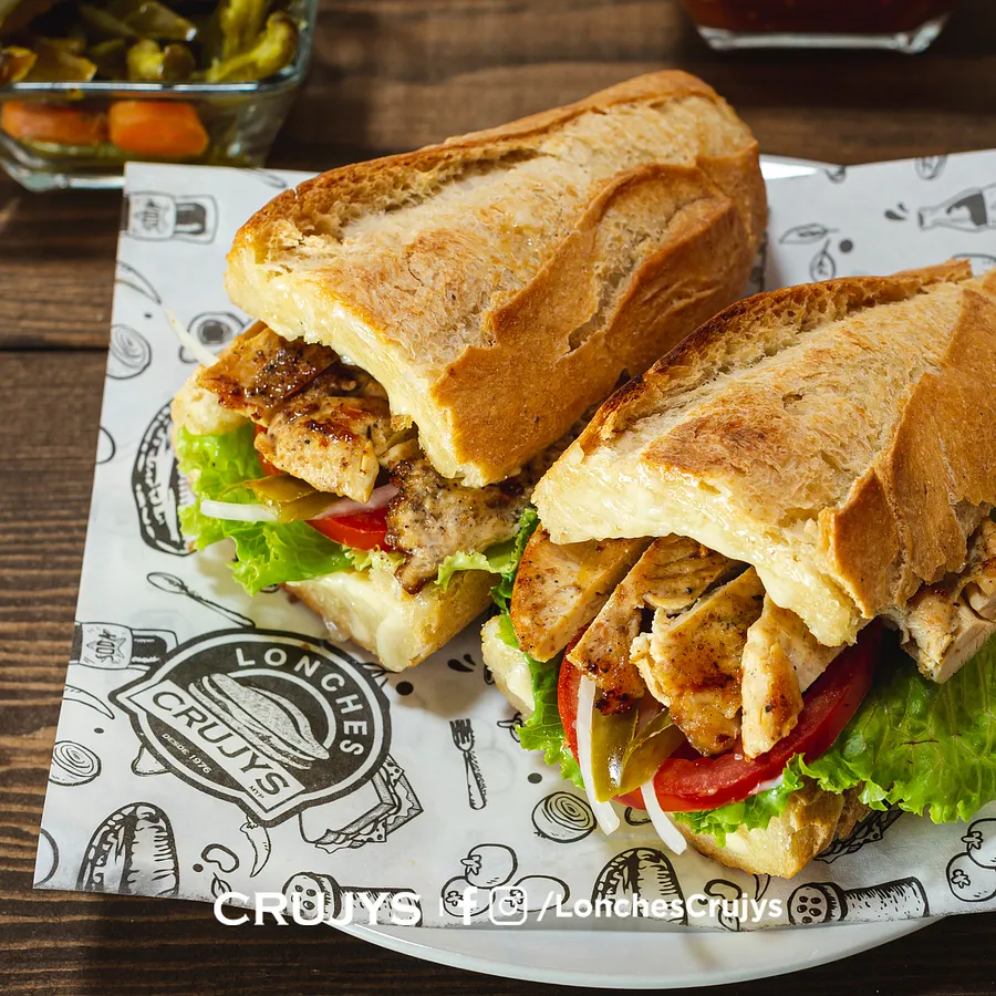 CRUJY POLLO A LA PLANCHA