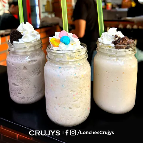 Crujy Shakes Malteadas
