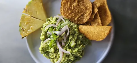Guacamole &tostitos 