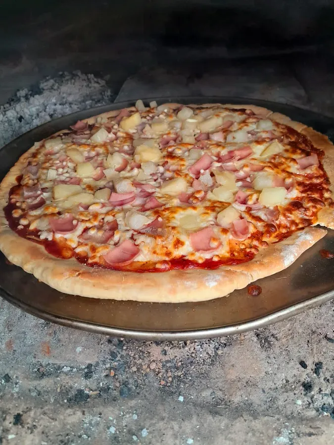 Pizza Hawaiana.