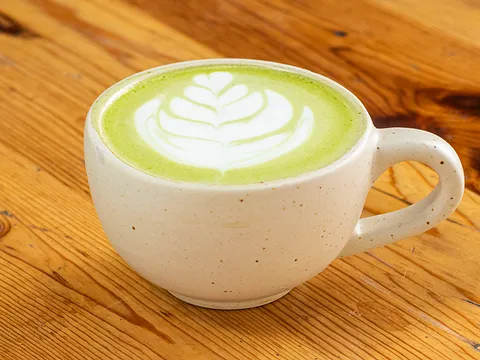 Matcha latte (14 oz)