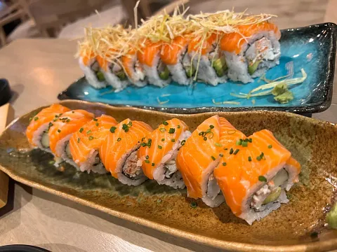 SHIROMI ROLL