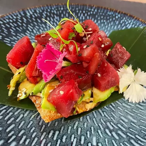 Tostadas de atún