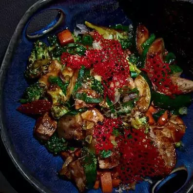 Arroz yakimeshi