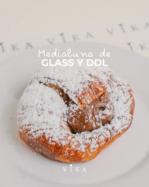 Medialuna Glass y dulce de leche