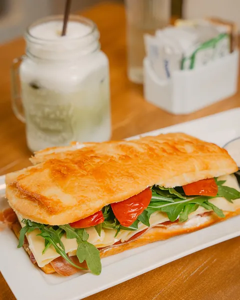 Sandwich Jamón serrano