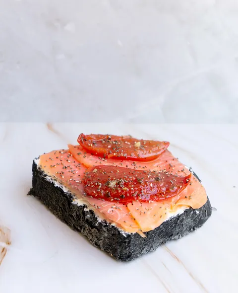 Tostada Salmón ahumado