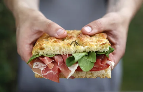 Focaccia Jamón serrano