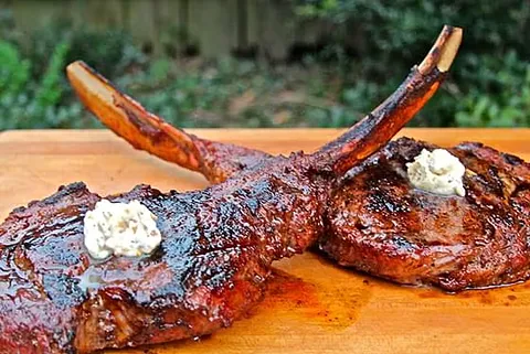 TOMAHAWK