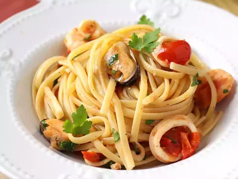 AI FRUTTI DI MARE