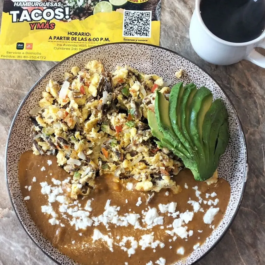 Huevos al Gusto / Omelets
