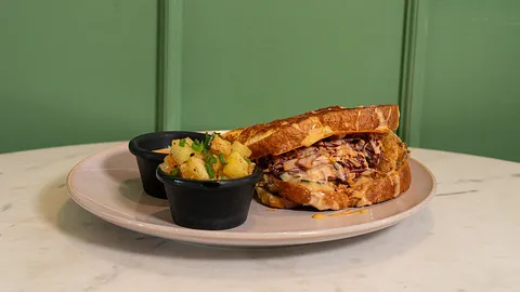 Crispy Chicken Brioche