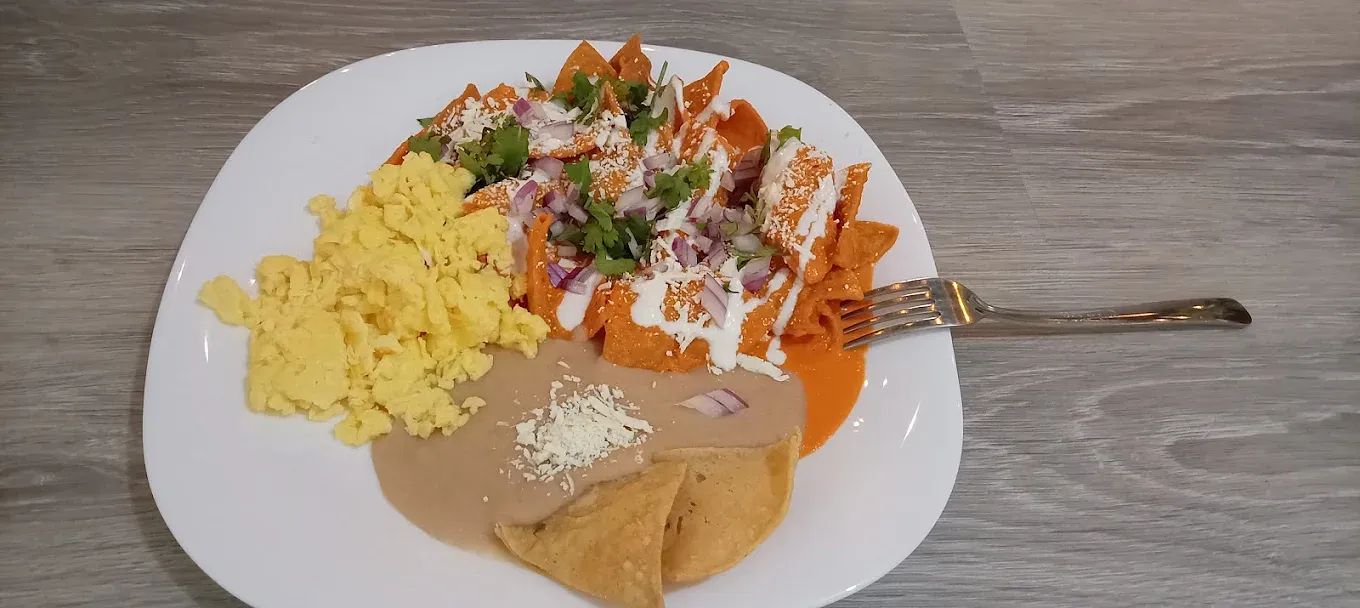 Chilaquiles Rojos o Verdes