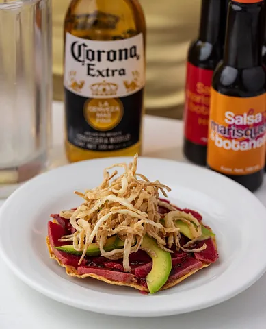 Tostadas (1 pza)