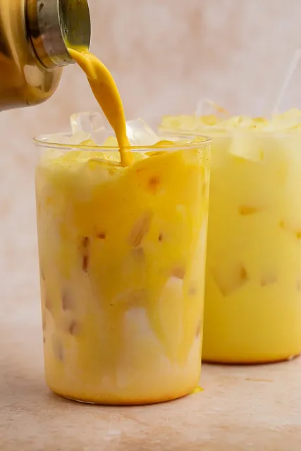 Golden Milk Latte (Iced)
