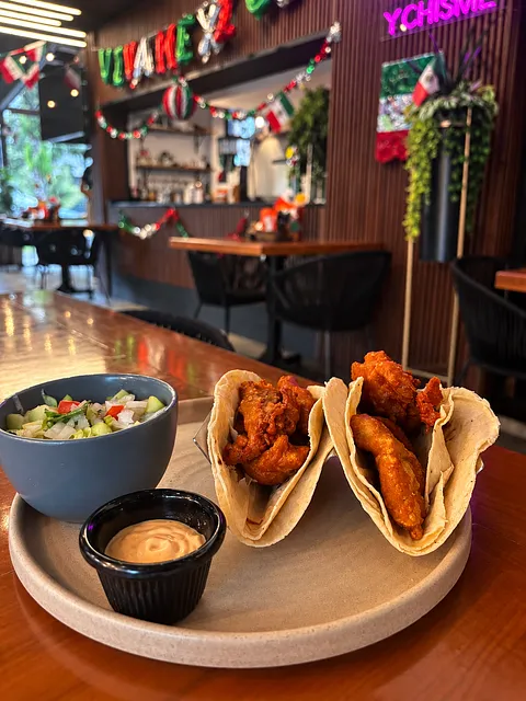 Tacos capeados de camaron/pescado